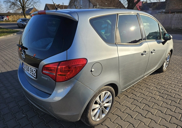 Opel Meriva cena 23400 przebieg: 160000, rok produkcji 2012 z Marki małe 56